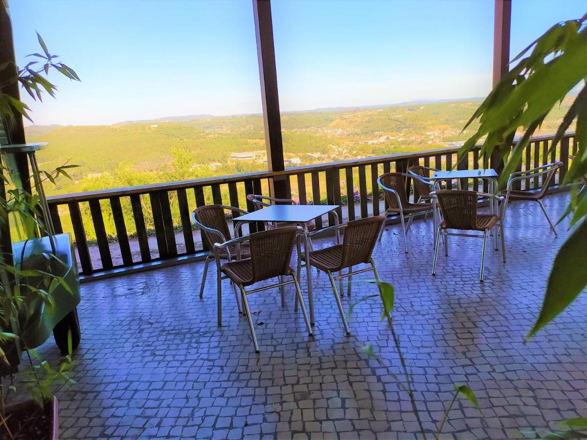 فندق Casa Do Castelo Ourém المظهر الخارجي الصورة